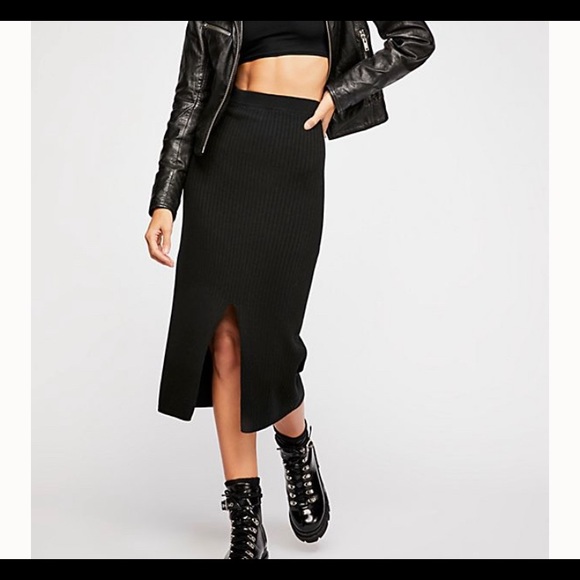 Free People Dresses & Skirts - Free People Skyline Midi Skirt